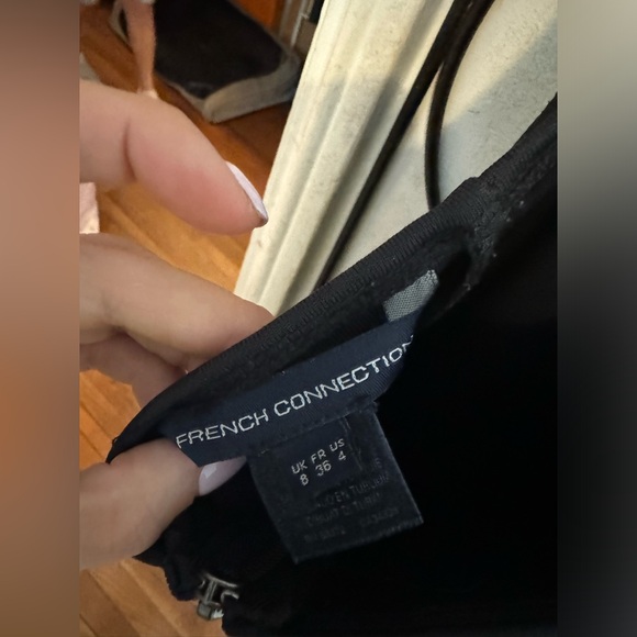 French connection halter dress - Picture 3 of 3